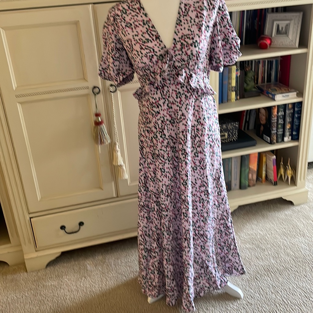 Diane Von Furstenberg Silk Short Sleeve, Flirty, Maxi Dress